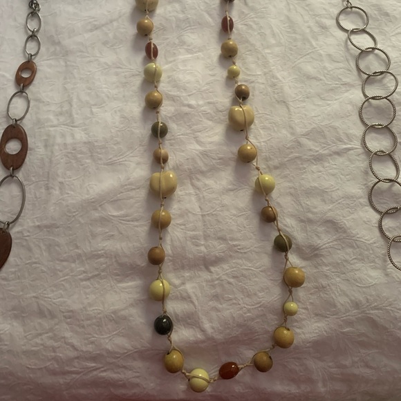Assorted Necklaces - Picture 4 of 7